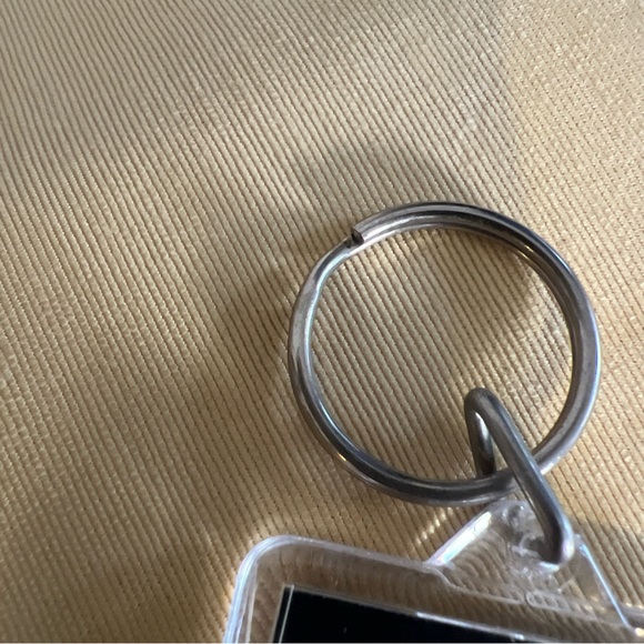 Vintage Mel Tillis Ozark Theater Branson Missouri Keychain - Picture 6 of 8